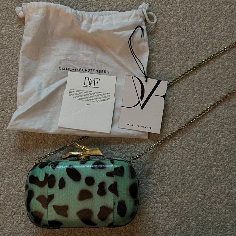 AUTHENTIC DIANE VON FURSTENBERG LYTTON BRANCH CLUTCH - GORGEOUS! DOCS INCLUDED